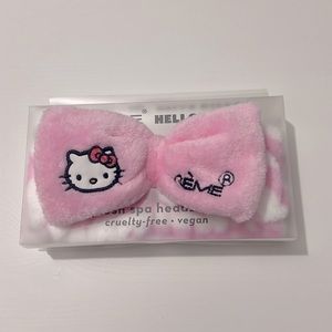 Hello Kitty Headband 🌸
